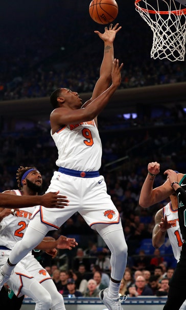 Walker helps Celtics pull away, beat winless Knicks 118-95